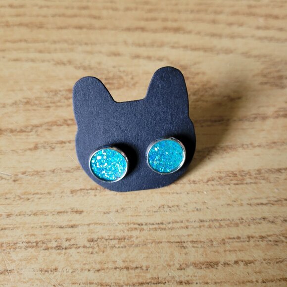 Set of 4 Stud Earrings - Picture 5 of 5